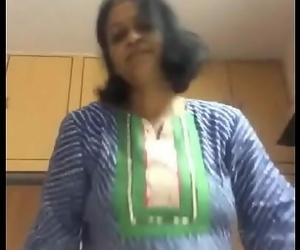 Pure Indian hairy Milf 71 sec
